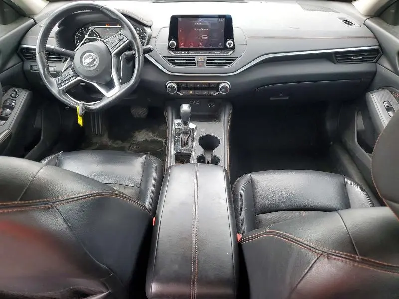 2019 NISSAN ALTIMA SR  