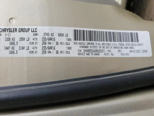 2011 CHRYSLER TOWN & COUNTRY TOURING  