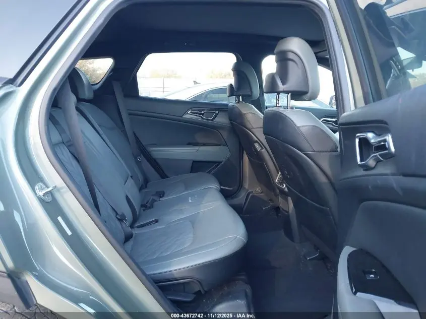 2023 KIA SPORTAGE X-PRO