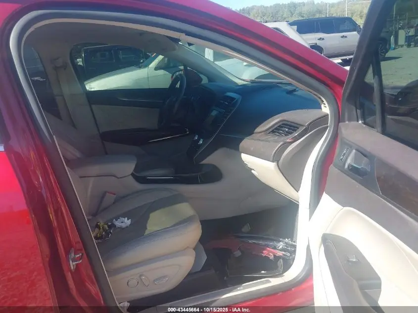 2017 LINCOLN MKC RESERVE