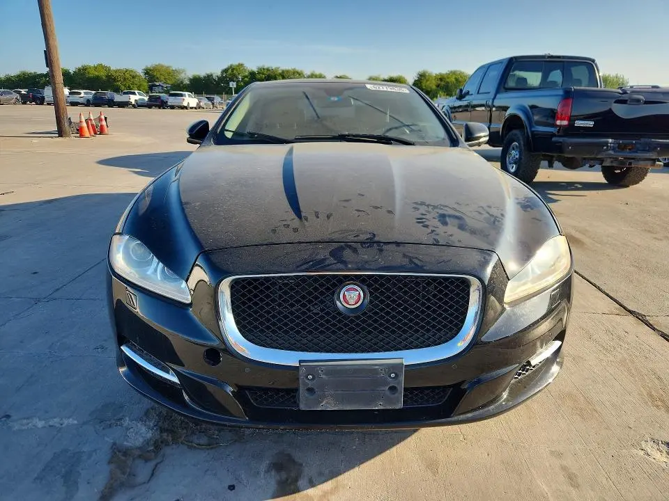 2013 JAGUAR XJ   