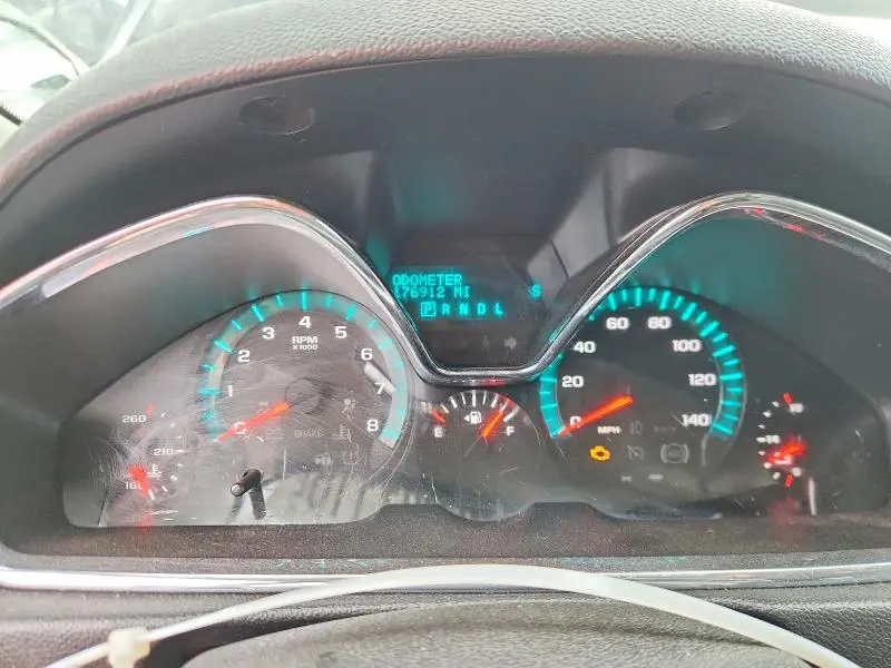 2014 CHEVROLET TRAVERSE LT  