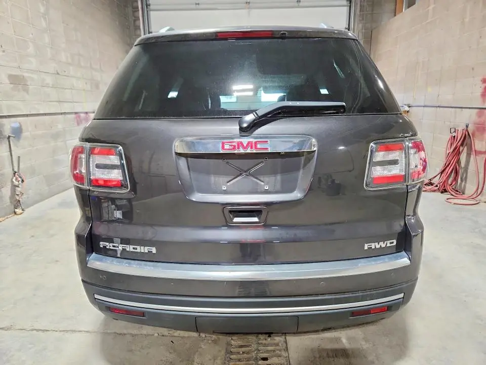 2015 GMC ACADIA SLT-1  
