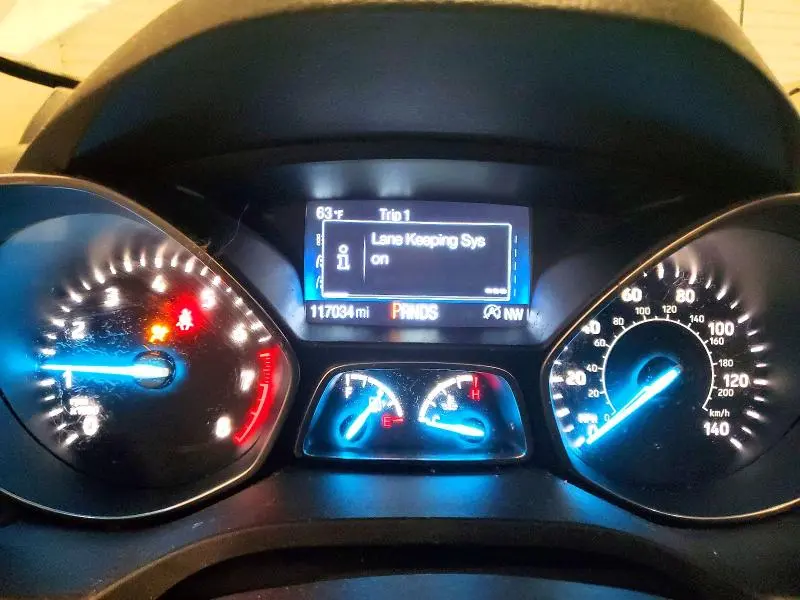 2019 FORD ESCAPE SE  