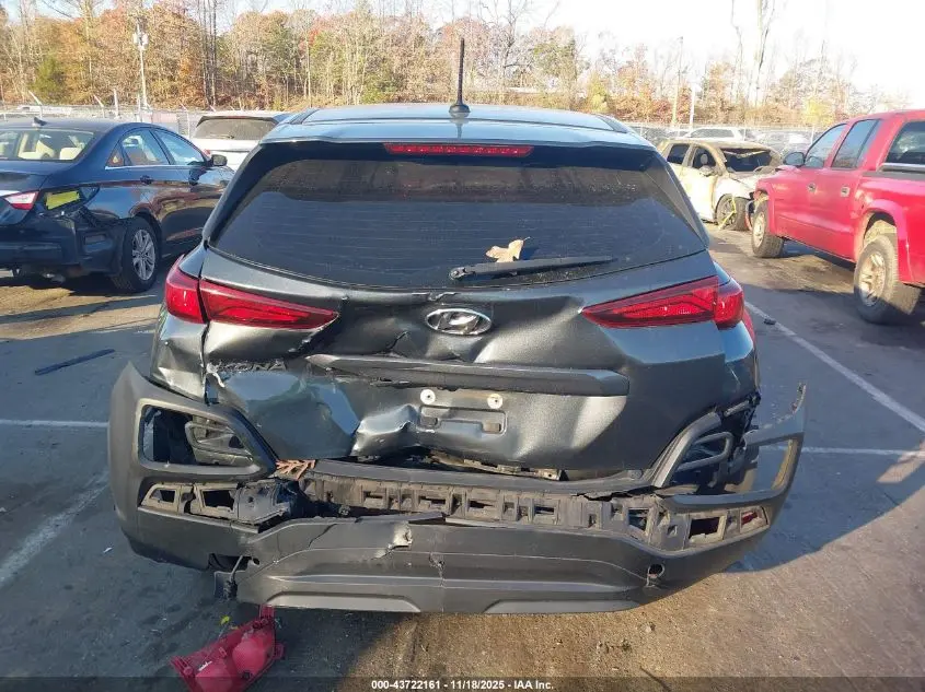 2021 HYUNDAI KONA SE