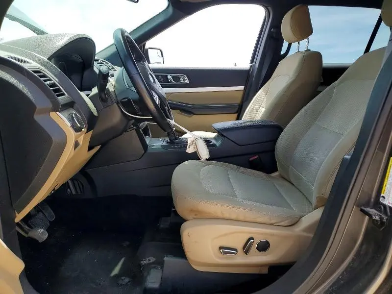 2017 FORD EXPLORER XLT  