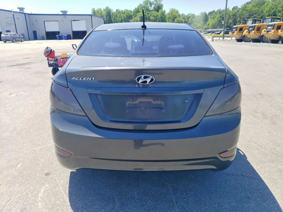 2013 HYUNDAI ACCENT GLS  