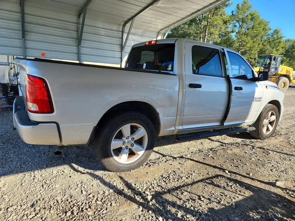 2016 RAM 1500 ST  