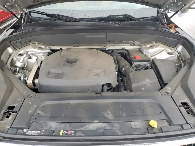 2019 VOLVO XC90 T6 MOMENTUM  