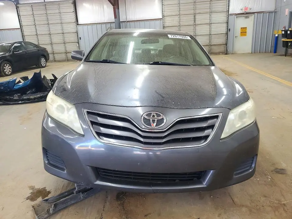 2010 TOYOTA CAMRY LE  