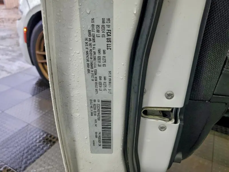 2017 DODGE CHARGER SE  