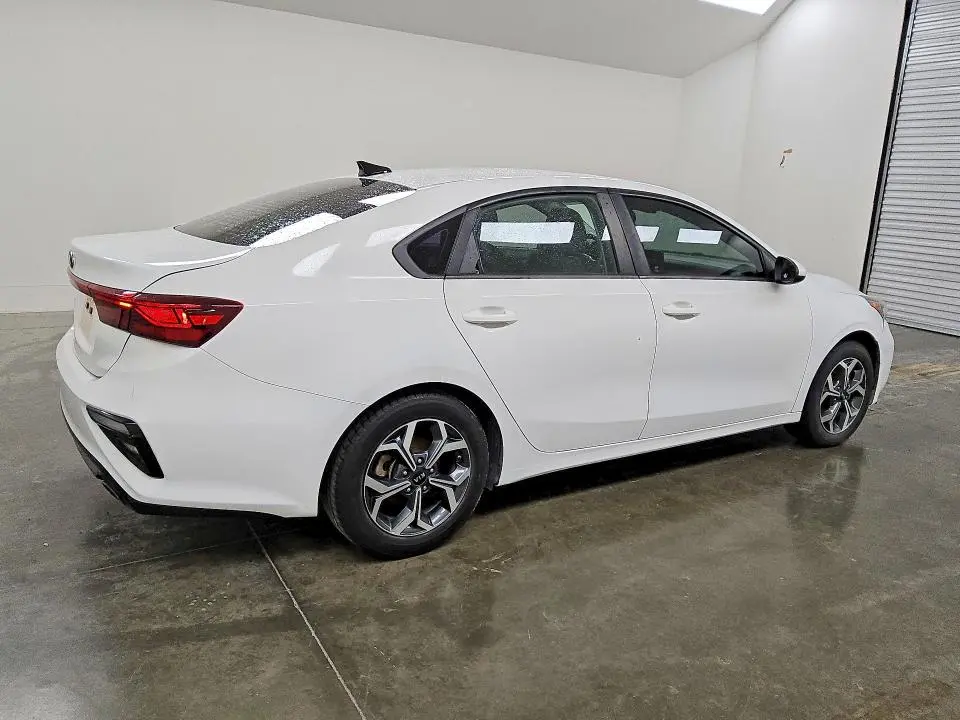 2020 KIA FORTE LXS  