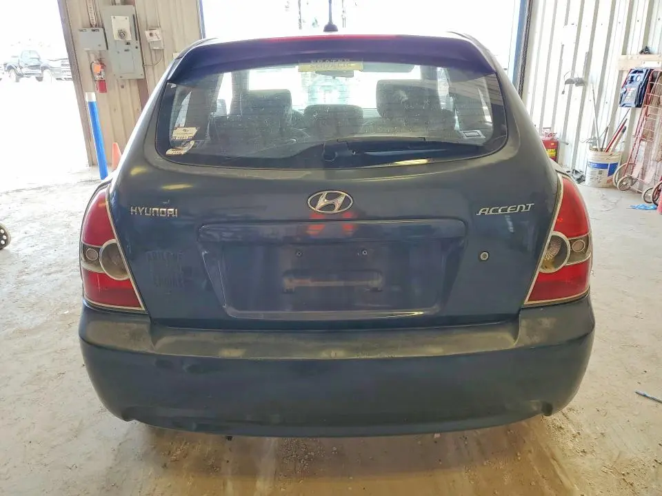 2011 HYUNDAI ACCENT GL  