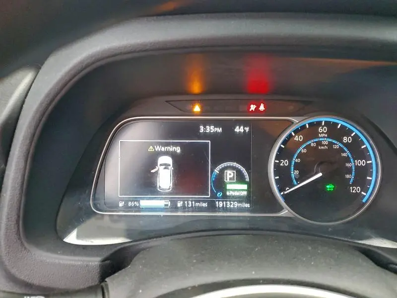 2018 NISSAN LEAF S  