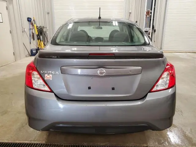 2017 NISSAN VERSA S  