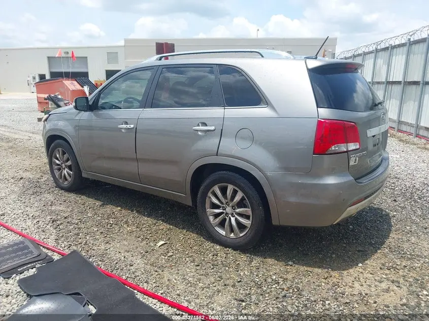 2013 KIA SORENTO SX