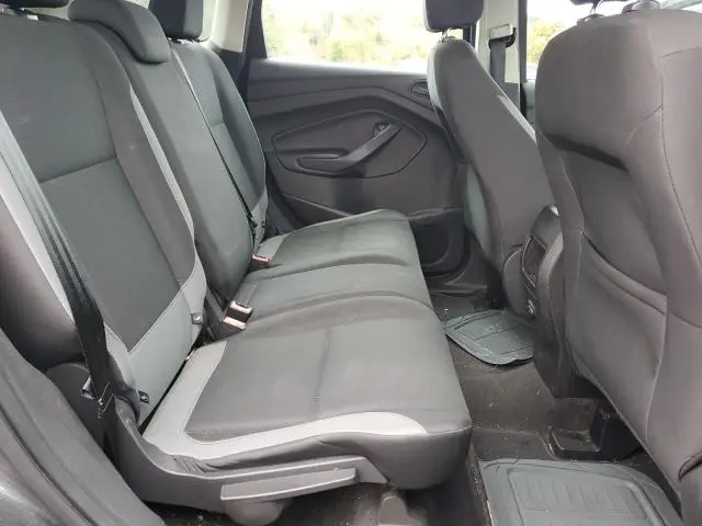 2016 FORD ESCAPE S  