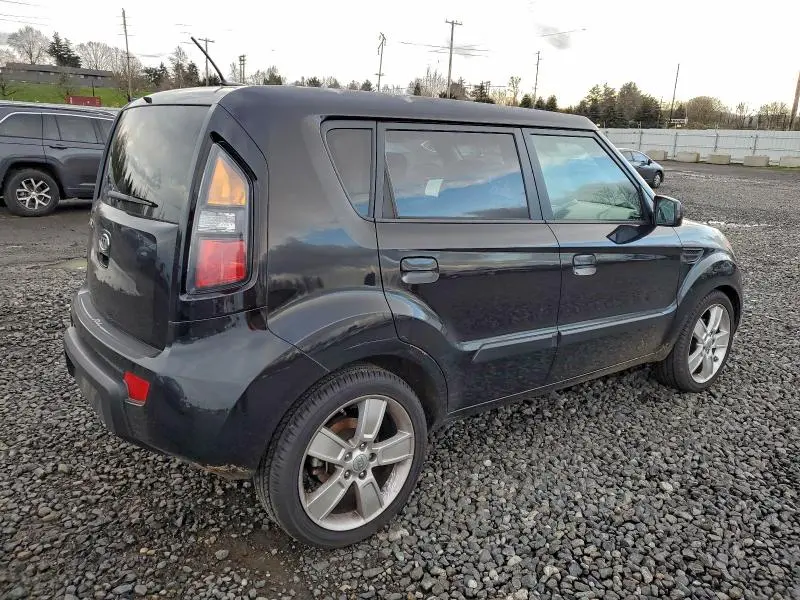 2010 KIA SOUL +  