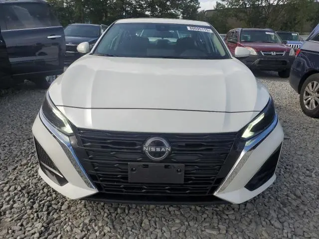 2023 NISSAN ALTIMA SV  