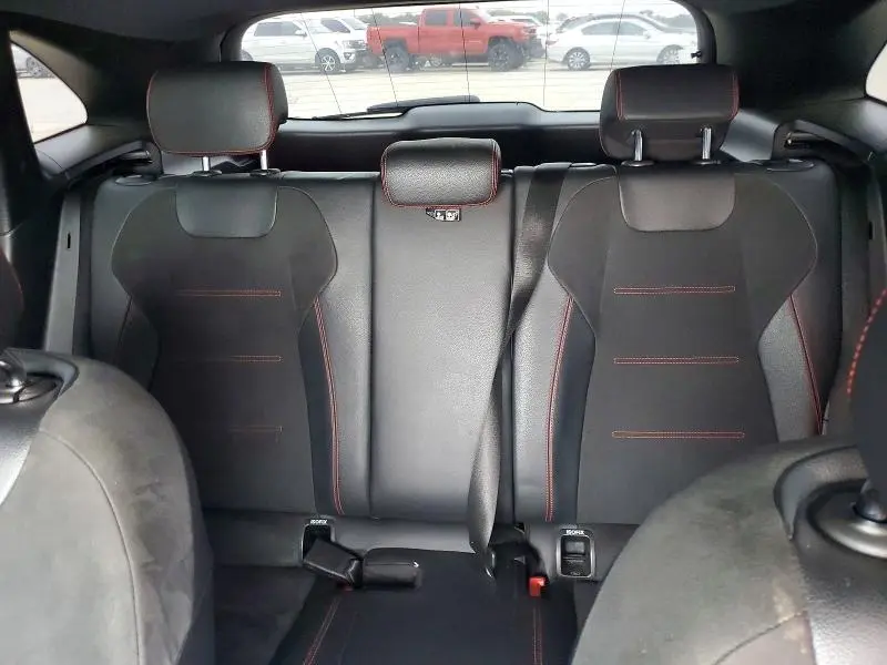 2021 MERCEDES-BENZ GLA 250  