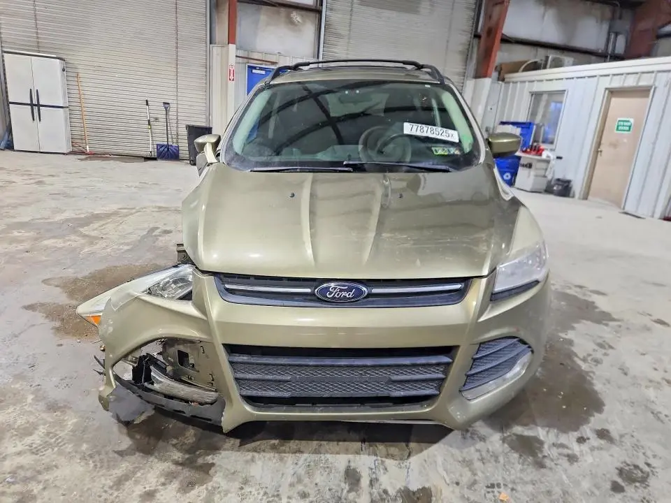 2013 FORD ESCAPE SE  