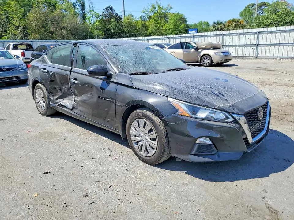 2020 NISSAN ALTIMA S  
