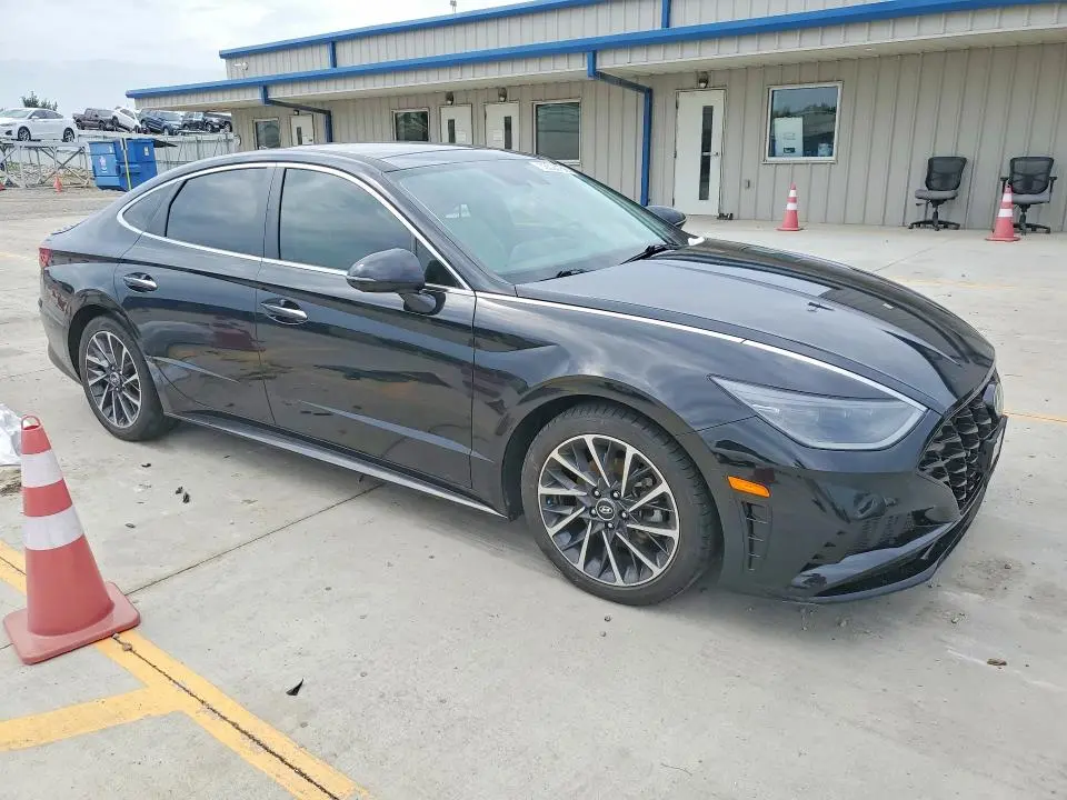 2020 HYUNDAI SONATA LIMITED  
