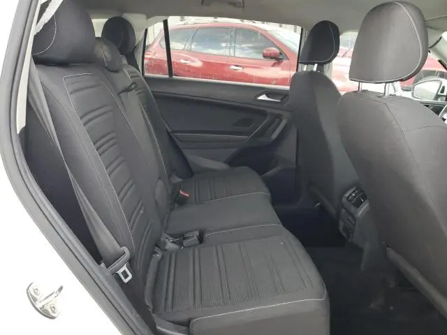 2022 VOLKSWAGEN TIGUAN S  