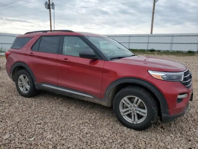 2022 FORD EXPLORER XLT  