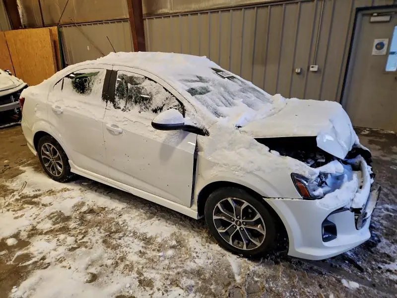 2017 CHEVROLET SONIC LT  