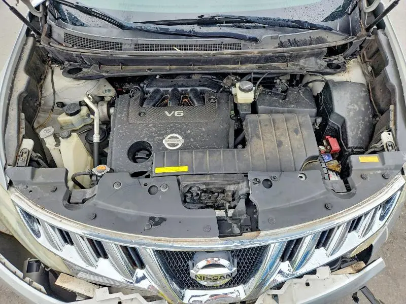 2010 NISSAN MURANO S  