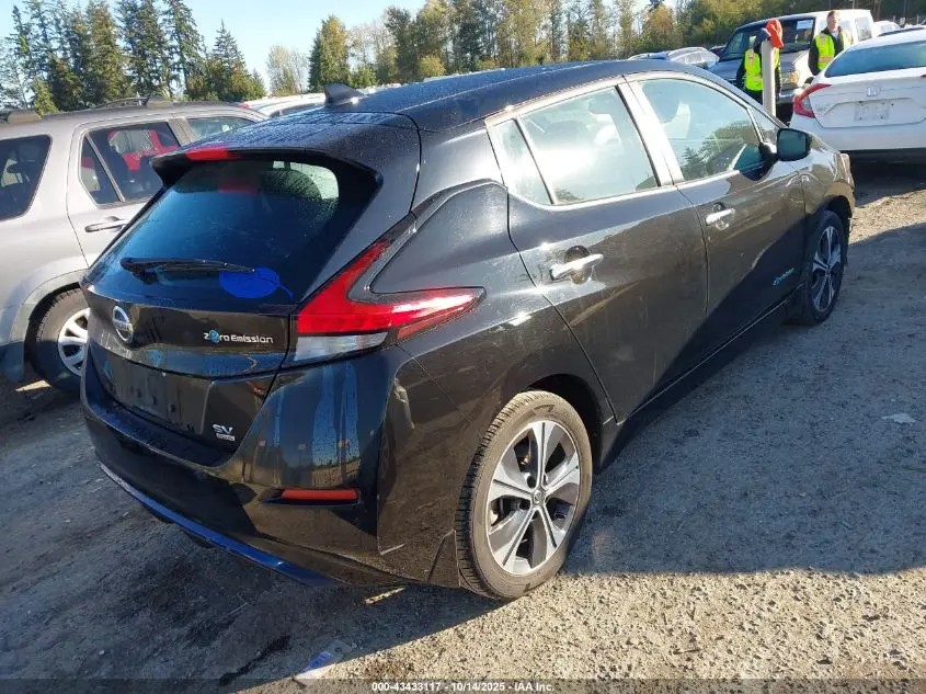 2019 NISSAN LEAF SV PLUS