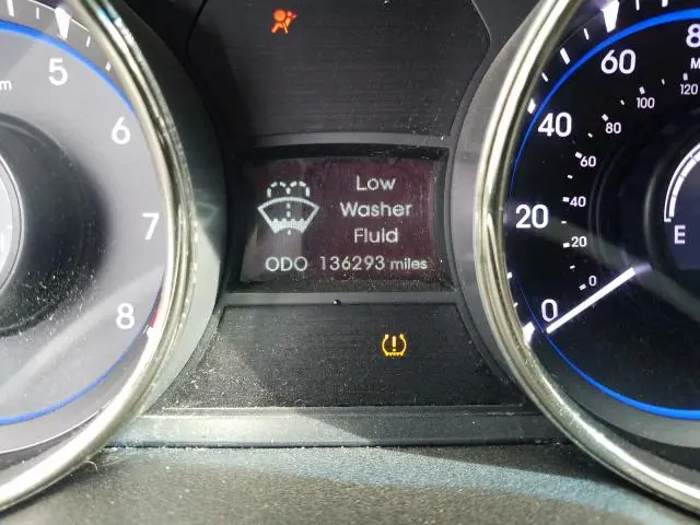 2012 HYUNDAI SONATA GLS  