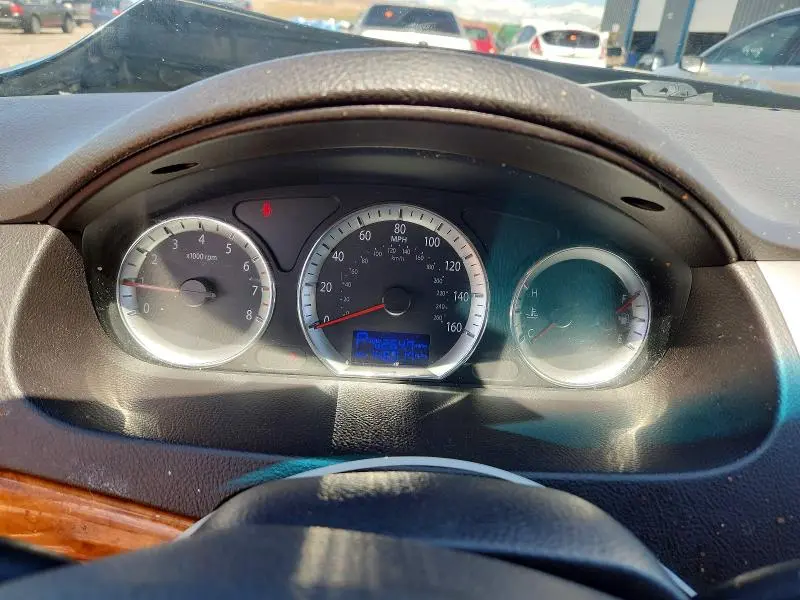 2010 HYUNDAI SONATA GLS  