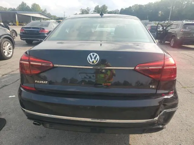 2017 VOLKSWAGEN PASSAT R-LINE  