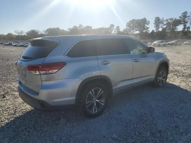 2017 TOYOTA HIGHLANDER LE  