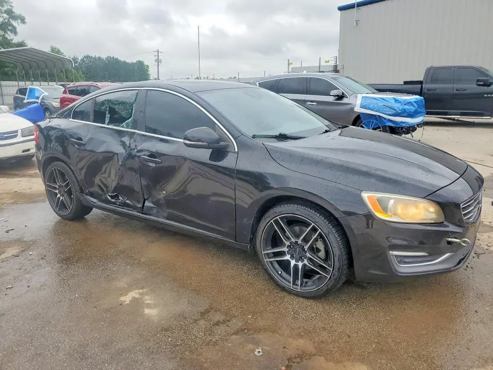 2017 VOLVO S60 PREMIER  