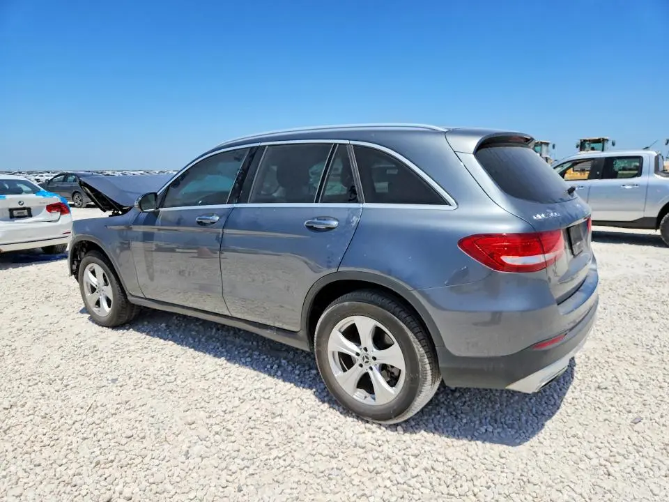 2018 MERCEDES-BENZ GLC 300  