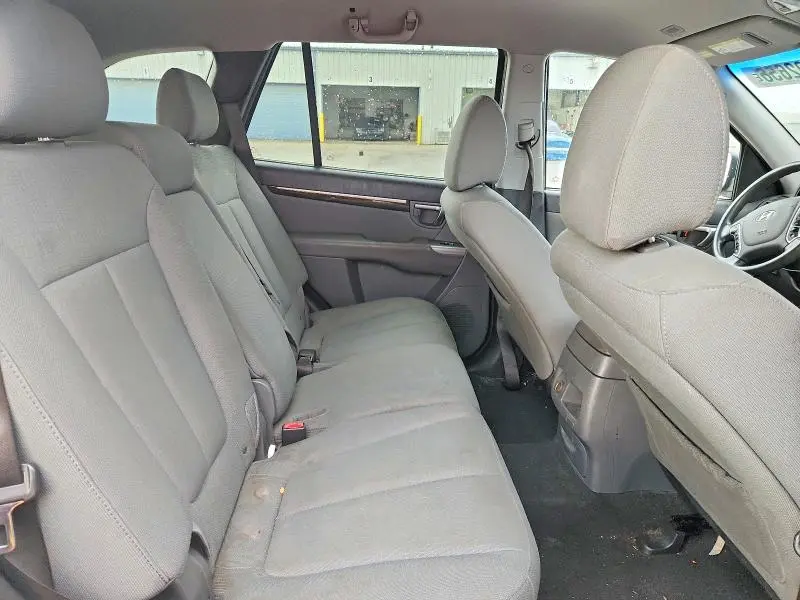 2010 HYUNDAI SANTA FE GLS  
