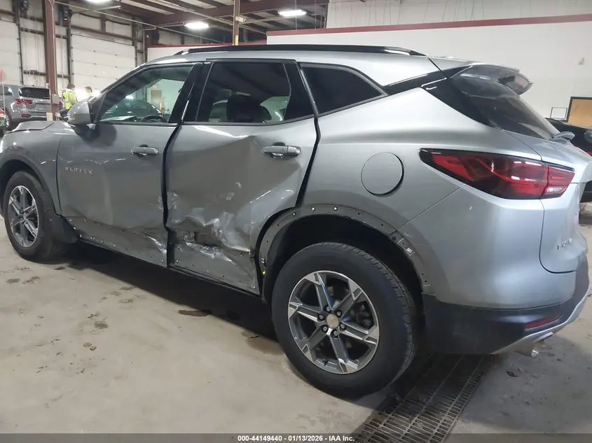 2024 CHEVROLET BLAZER AWD 2LT