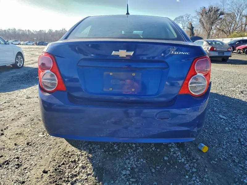 2013 CHEVROLET SONIC LS  