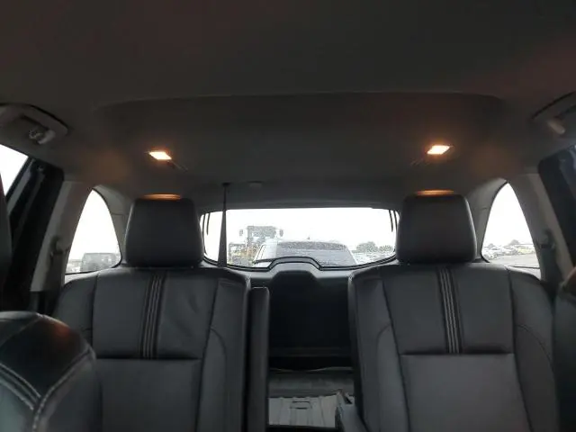 2017 TOYOTA HIGHLANDER SE  