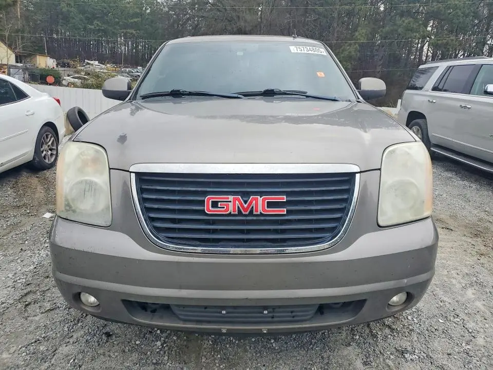 2012 GMC YUKON XL C1500 SLE  