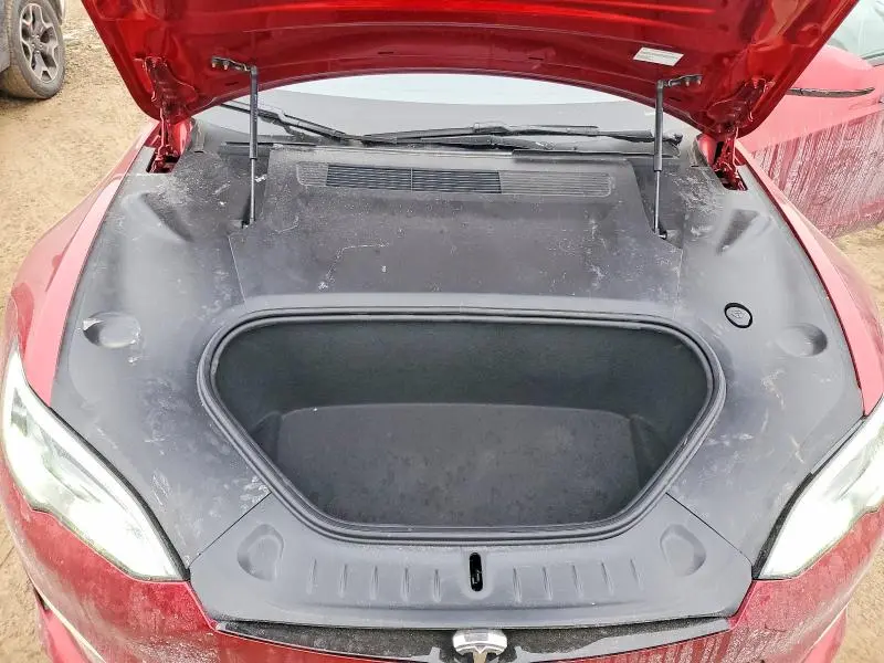 2024 TESLA MODEL S   