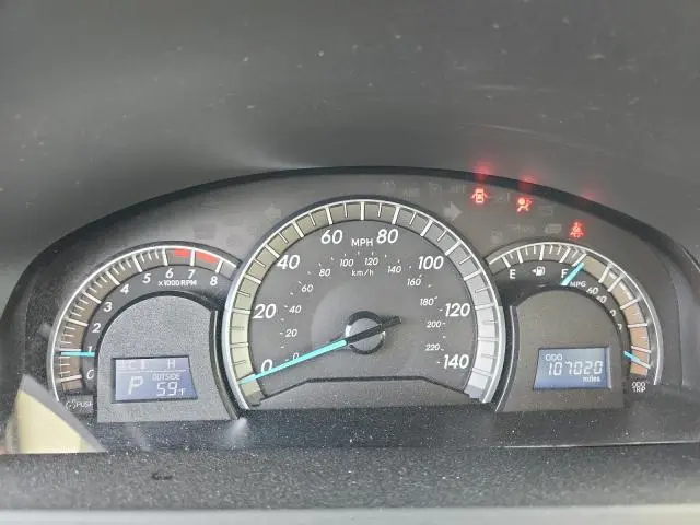 2012 TOYOTA CAMRY BASE  