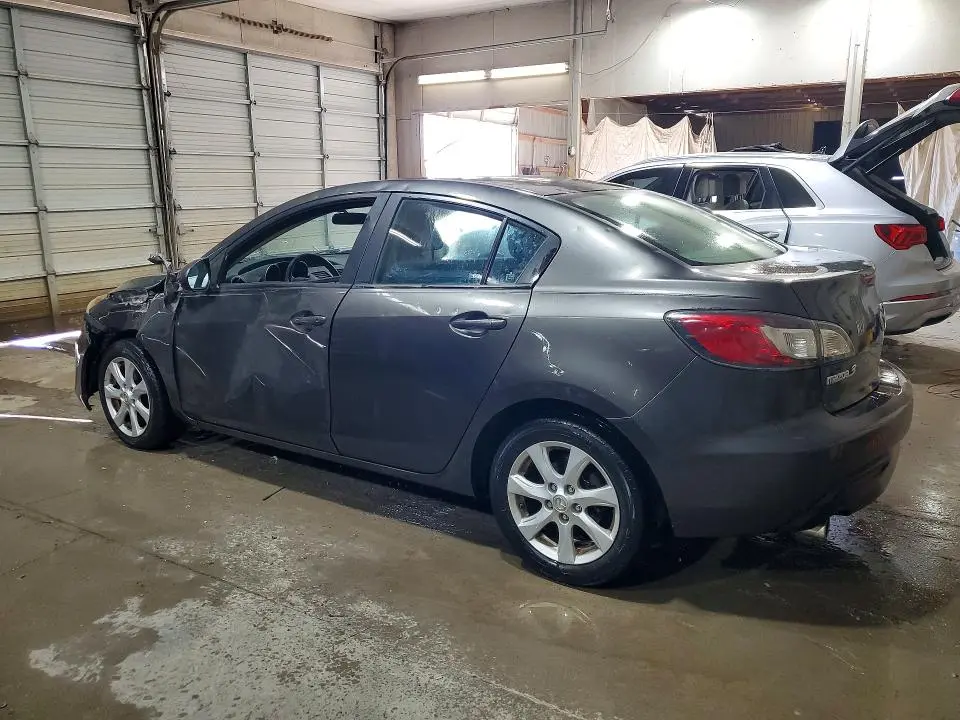 2011 MAZDA 3 I  
