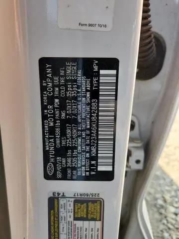 2019 HYUNDAI TUCSON SE