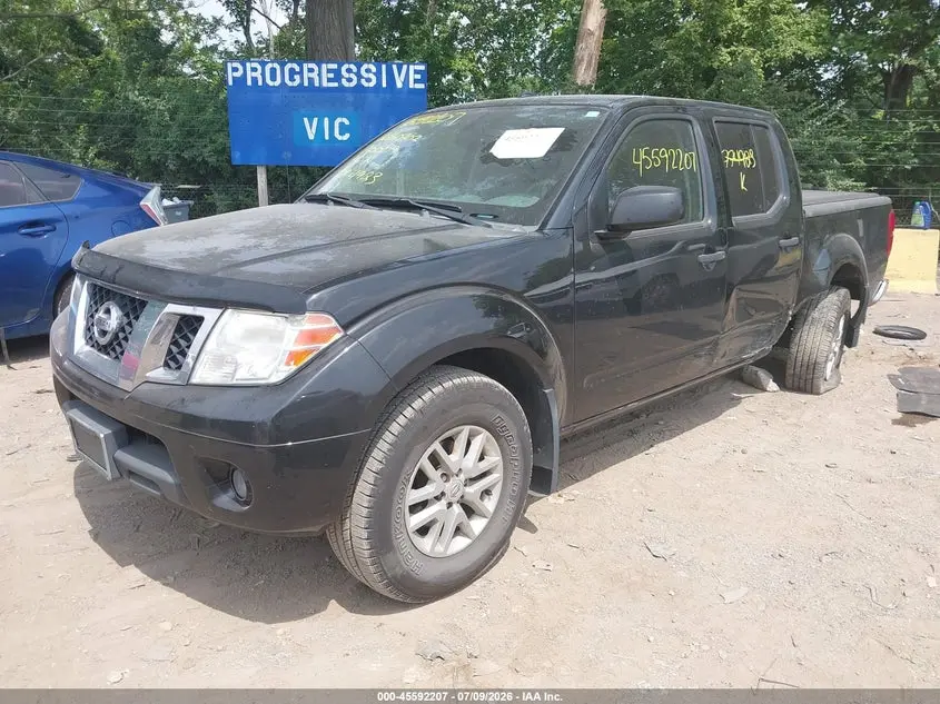 2016 NISSAN FRONTIER SV