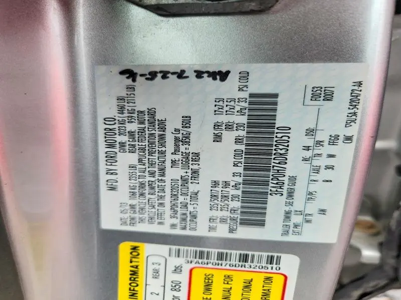 2013 FORD FUSION SE  