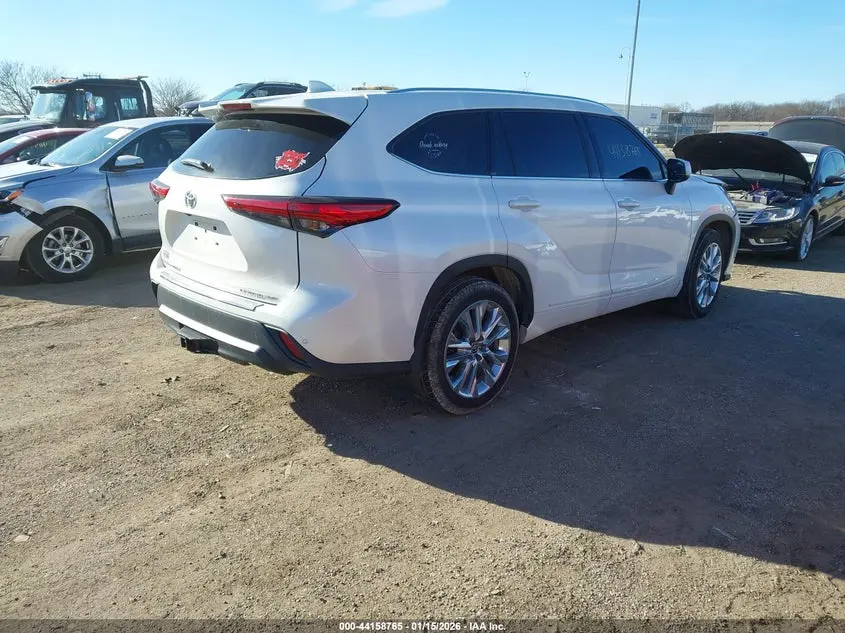 2020 TOYOTA HIGHLANDER LIMITED